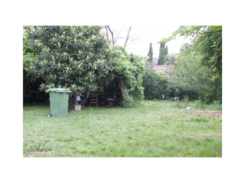 8 O’Neill Street, Queanbeyan NSW 2620