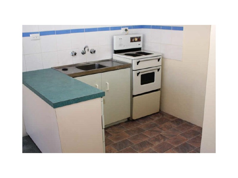 7/5 Adams Street, Queanbeyan NSW 2620