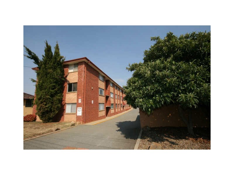 3/7 Young Street, Queanbeyan NSW 2620