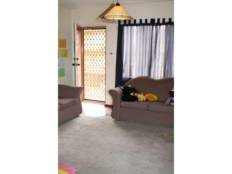 3/63 Donald Road, Queanbeyan NSW 2620