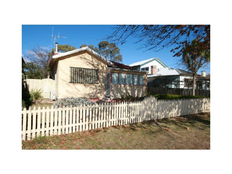 7 Kathleen Street, Queanbeyan NSW 2620