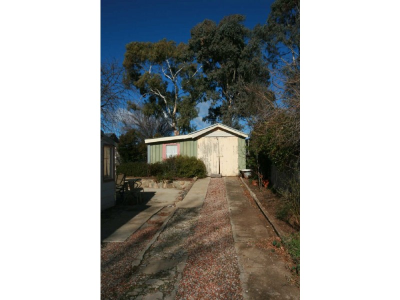 7 Kathleen Street, Queanbeyan NSW 2620