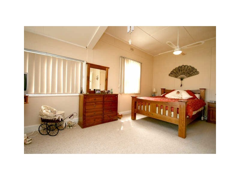 14 River Street, Queanbeyan NSW 2620