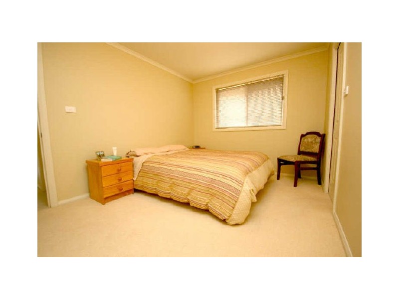 1/23 Donald Road, Queanbeyan NSW 2620