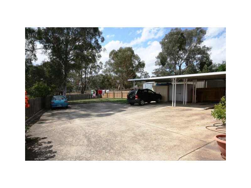 4/1 Hybon Avenue, Queanbeyan NSW 2620
