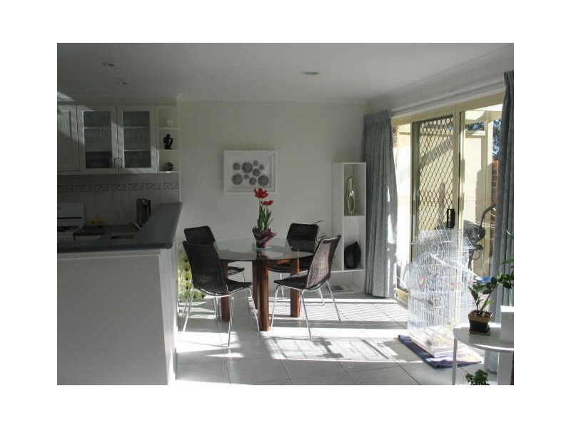 13/27 Elm Way, Jerrabomberra NSW 2619