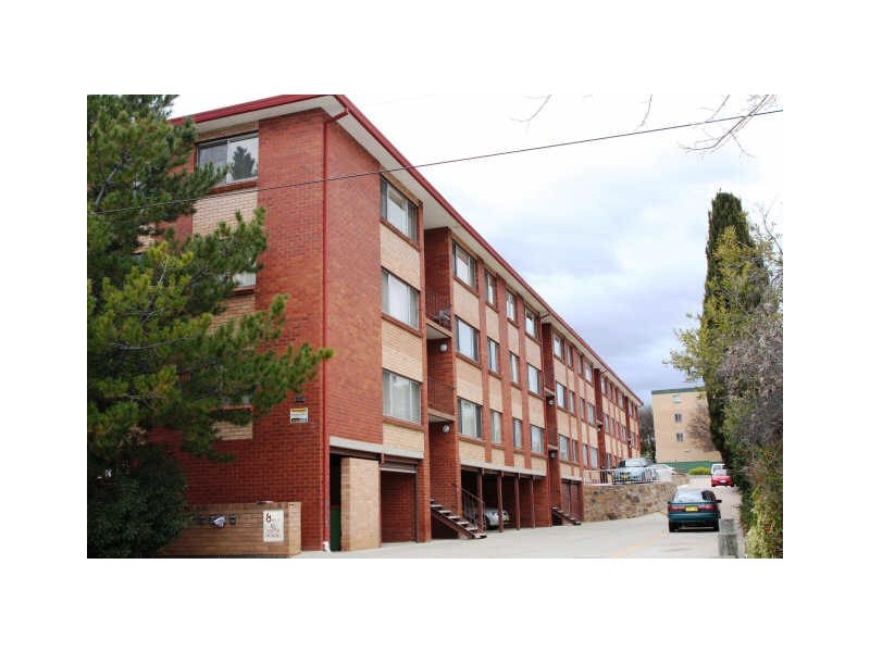 5/67 McQuoid Street, Queanbeyan NSW 2620