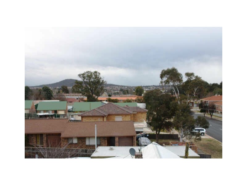 5/67 McQuoid Street, Queanbeyan NSW 2620
