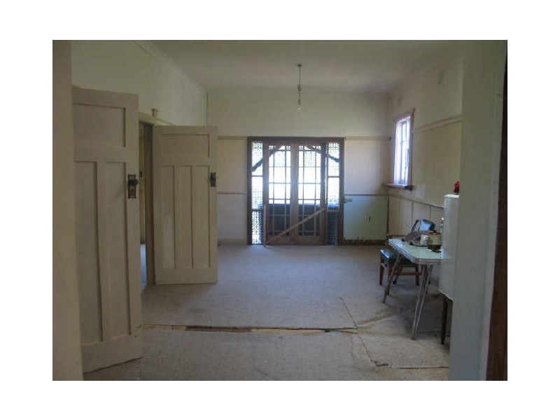 105 Stornaway Road, Queanbeyan NSW 2620