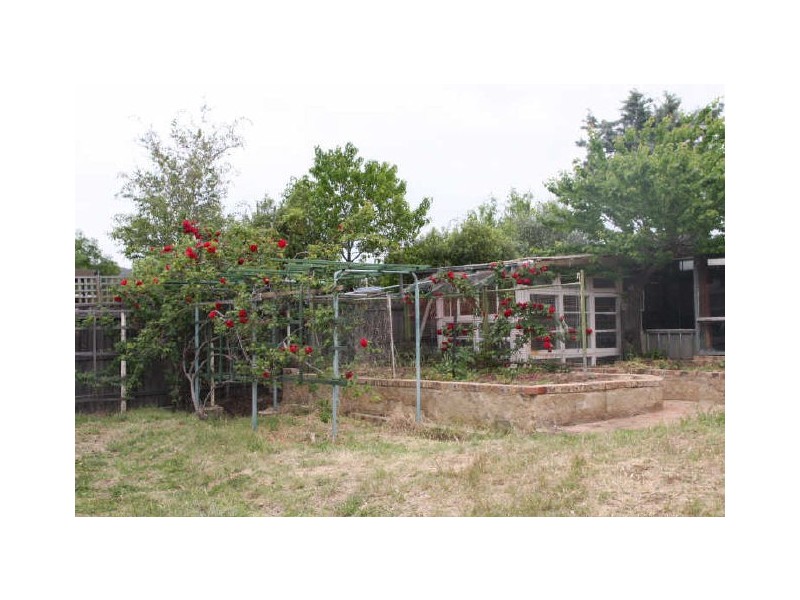105 Stornaway Road, Queanbeyan NSW 2620