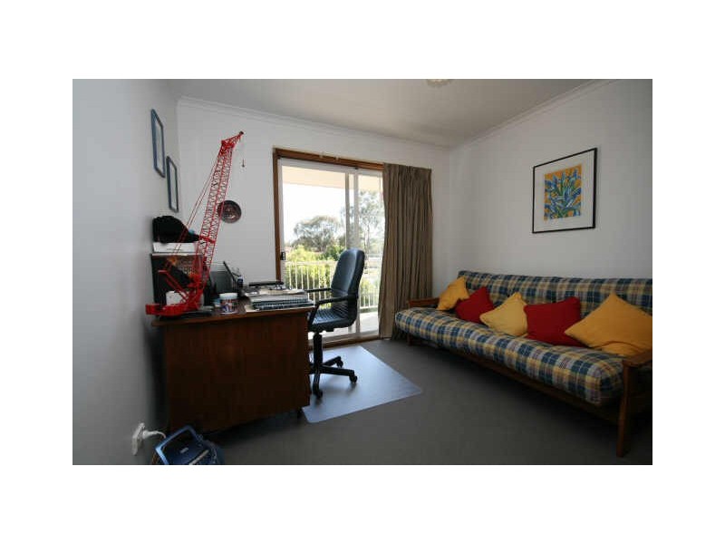 5/9-15 Torpy Place, Jerrabomberra NSW 2619