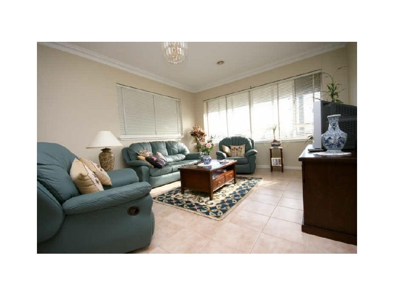 92 Morton Street, Queanbeyan NSW 2620