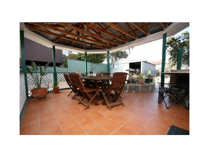 92 Morton Street, Queanbeyan NSW 2620