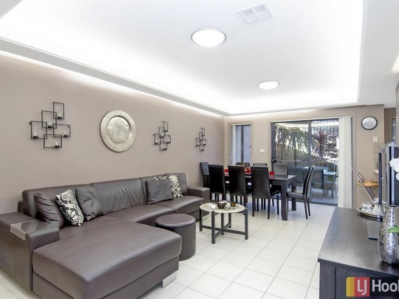 3/4 Erin Street, Queanbeyan NSW 2620