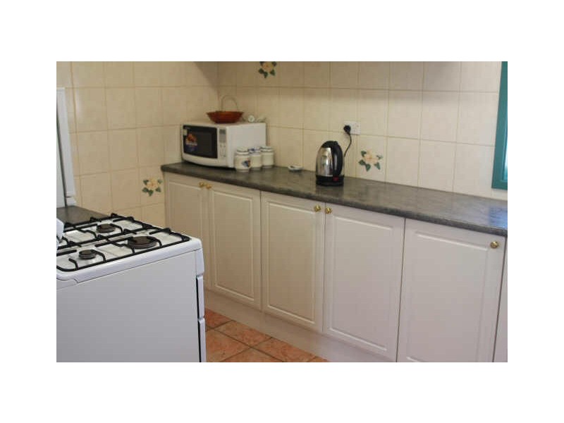 6/90 Tharwa Road, Queanbeyan NSW 2620