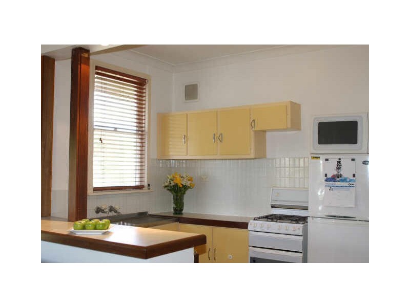 57 Ross Road, Queanbeyan NSW 2620