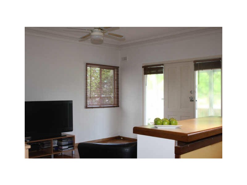 57 Ross Road, Queanbeyan NSW 2620