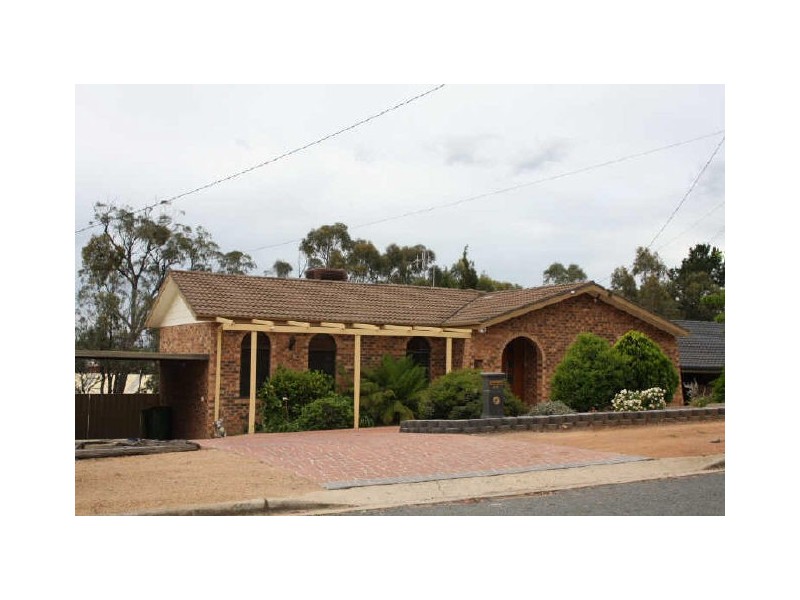 23 Muir Place, Queanbeyan NSW 2620