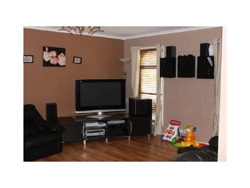 23 Muir Place, Queanbeyan NSW 2620