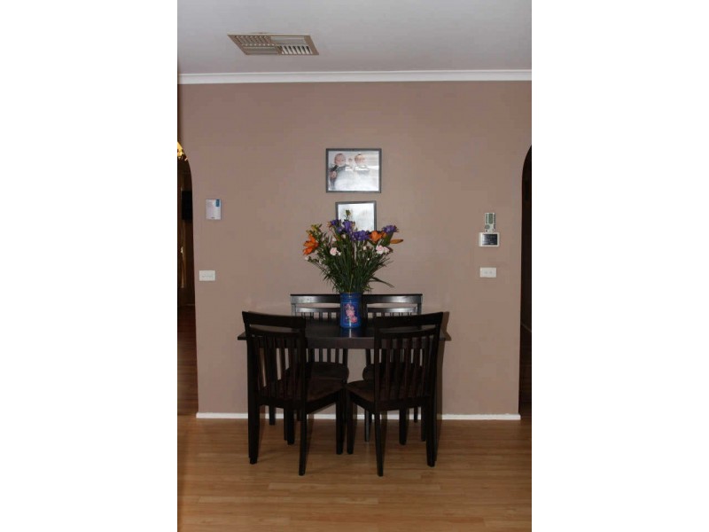 23 Muir Place, Queanbeyan NSW 2620