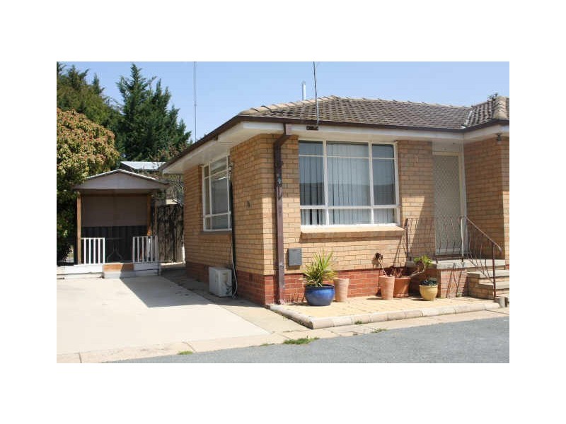 1/73 Tharwa Road, Queanbeyan NSW 2620