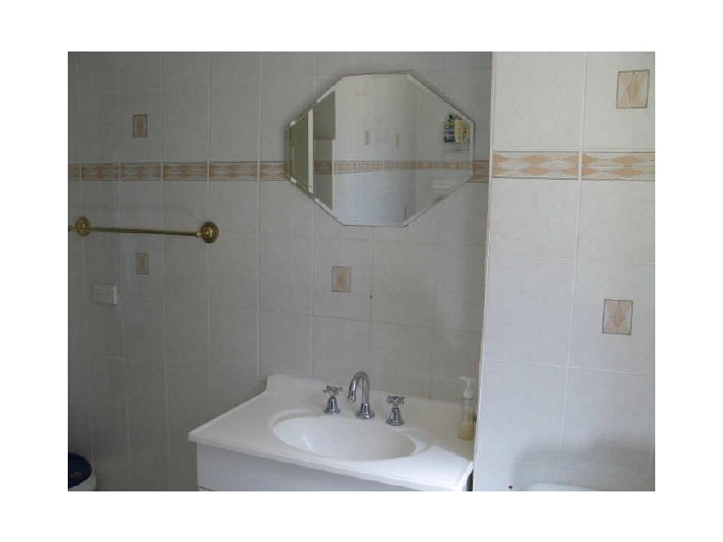 2/17 Campbell Street, Queanbeyan NSW 2620