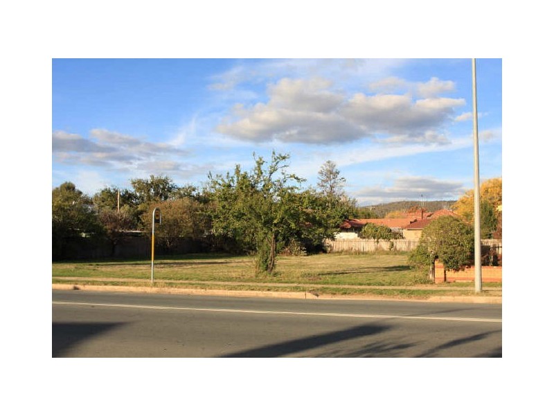 14 & 16 Cooma Street, Queanbeyan NSW 2620