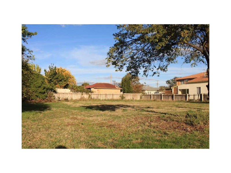 14 & 16 Cooma Street, Queanbeyan NSW 2620