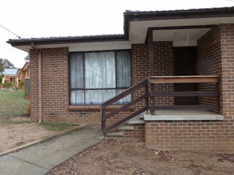 1/34 Bungendore Road, Queanbeyan NSW 2620