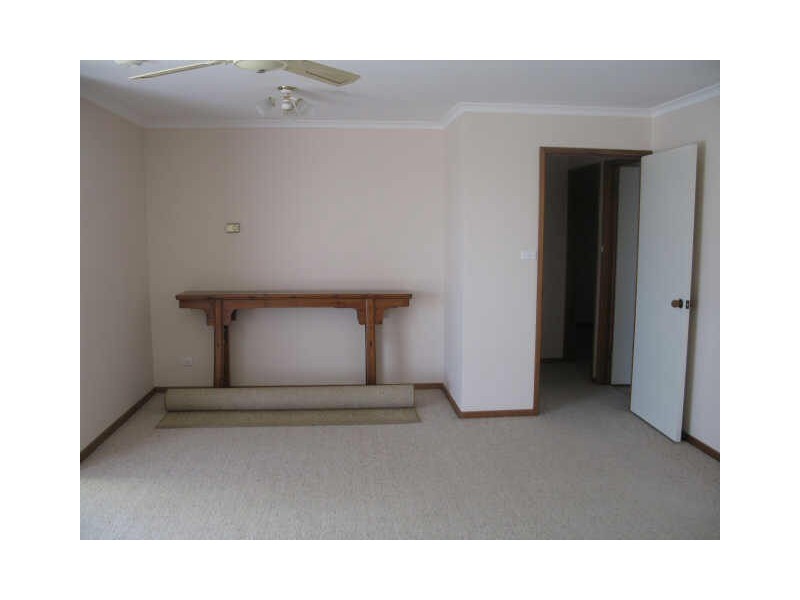 4/6 Brook Street, Queanbeyan NSW 2620