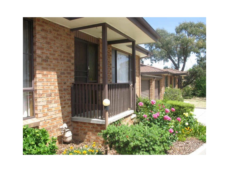 4/6 Brook Street, Queanbeyan NSW 2620