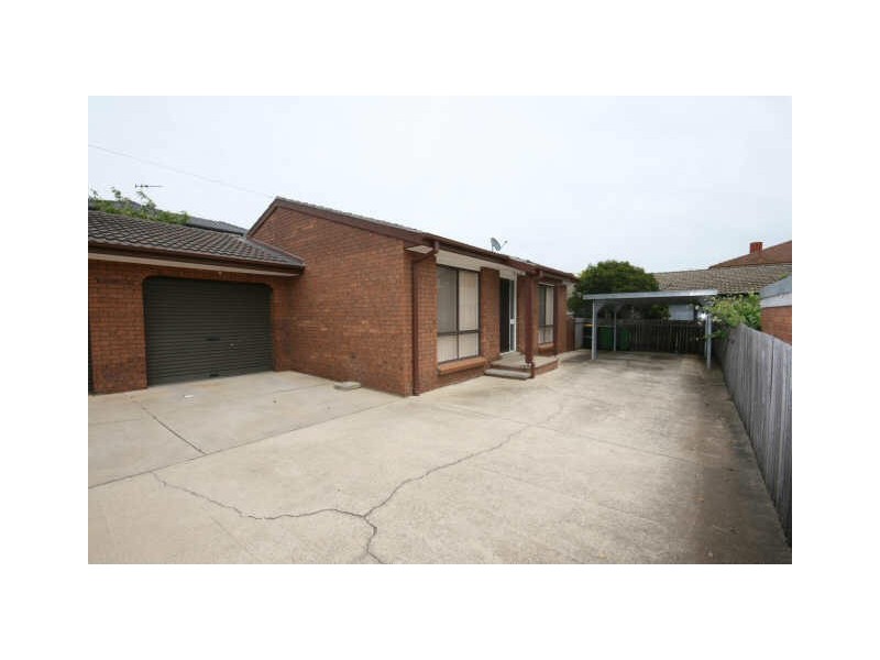 2/47 Donald Road, Queanbeyan NSW 2620