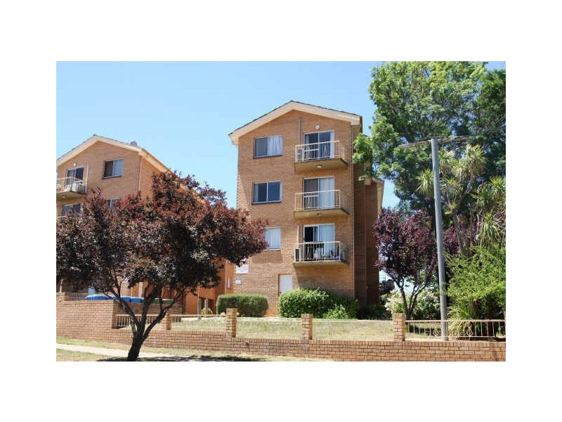 22/3-5 Davison Street, Queanbeyan NSW 2620
