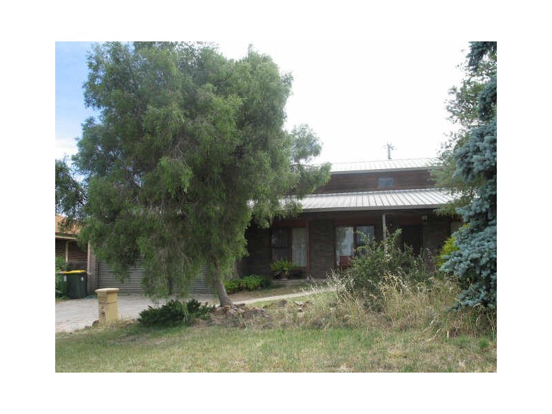 16 Jordan Place, Queanbeyan NSW 2620