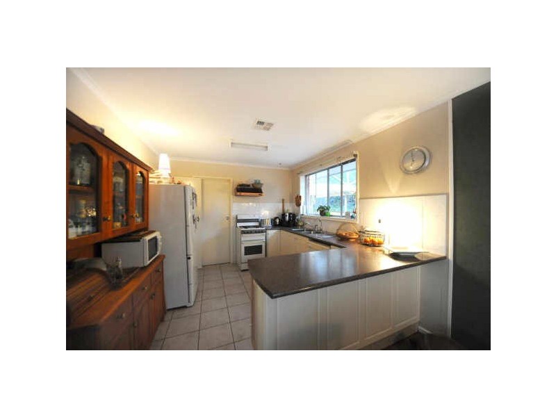44 Elizabeth Crescent, Queanbeyan NSW 2620