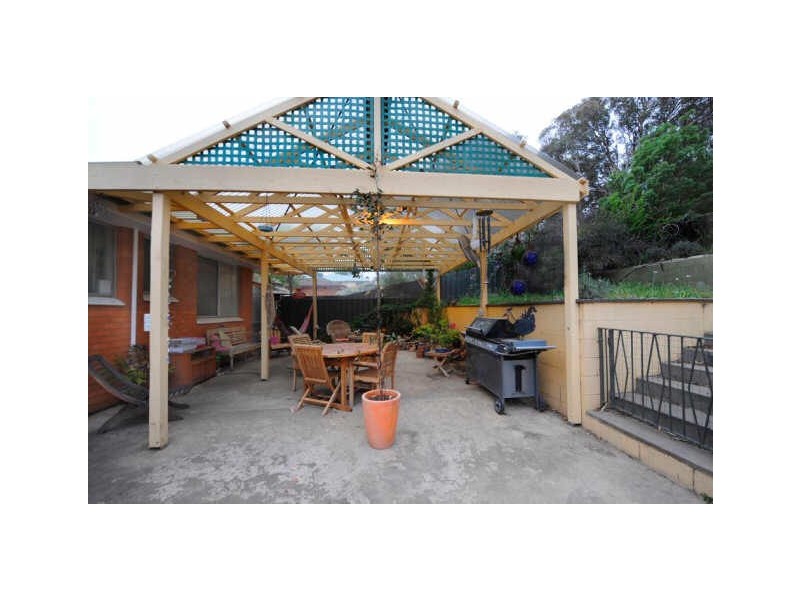 44 Elizabeth Crescent, Queanbeyan NSW 2620