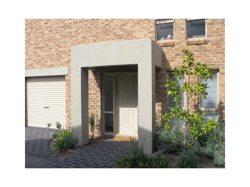 12/33 MacQuoid Street, Queanbeyan NSW 2620