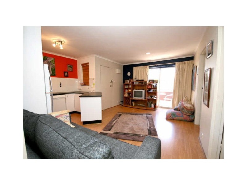 15/52 Trinculo Place, Queanbeyan NSW 2620