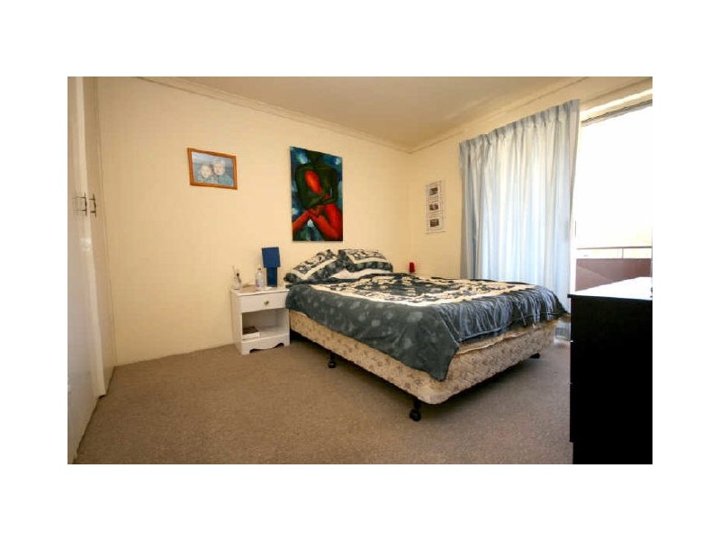 15/52 Trinculo Place, Queanbeyan NSW 2620