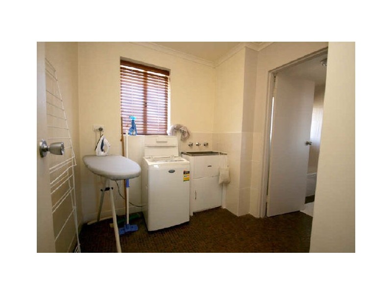 15/52 Trinculo Place, Queanbeyan NSW 2620