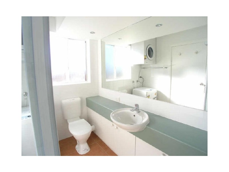 9/11 – 15 Buttle Street, Queanbeyan NSW 2620