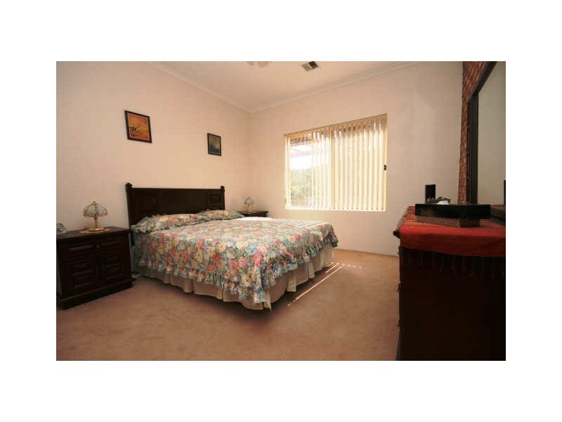 34 Taylor Place, Queanbeyan NSW 2620