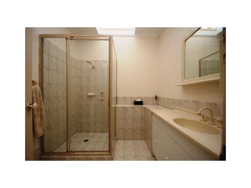 34 Taylor Place, Queanbeyan NSW 2620