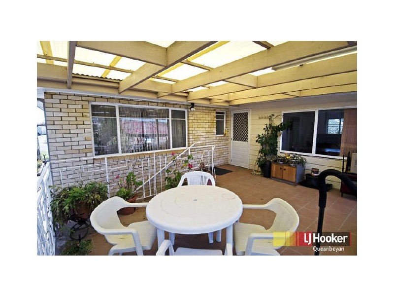 27 Kathleen Street, Queanbeyan NSW 2620