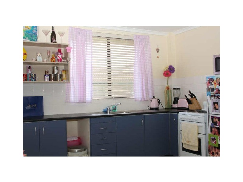 11/90 Collett Street, Queanbeyan NSW 2620