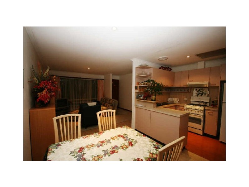 22/27 Elm Way, Jerrabomberra NSW 2619