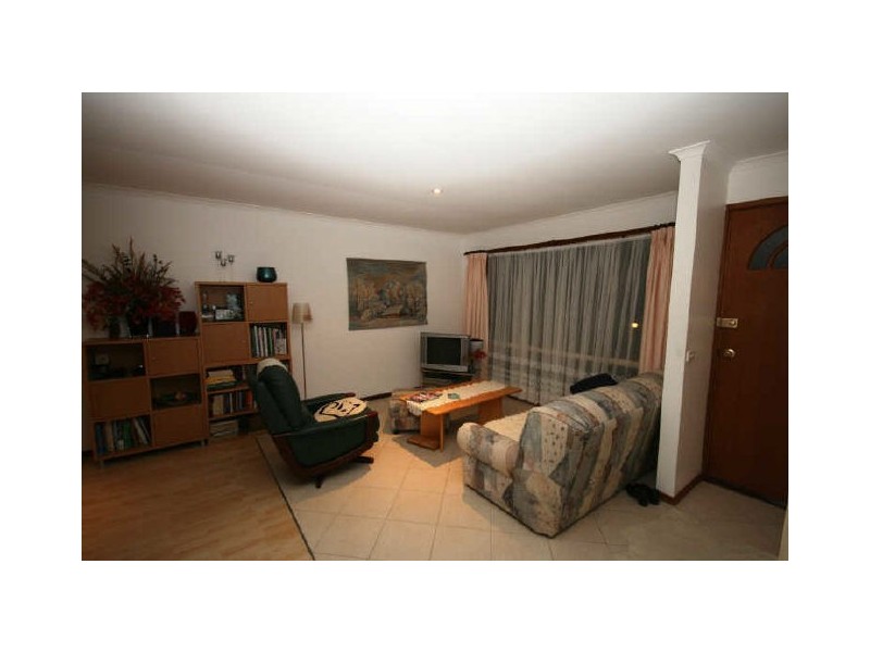 22/27 Elm Way, Jerrabomberra NSW 2619