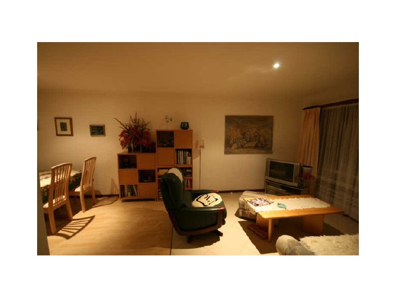 22/27 Elm Way, Jerrabomberra NSW 2619