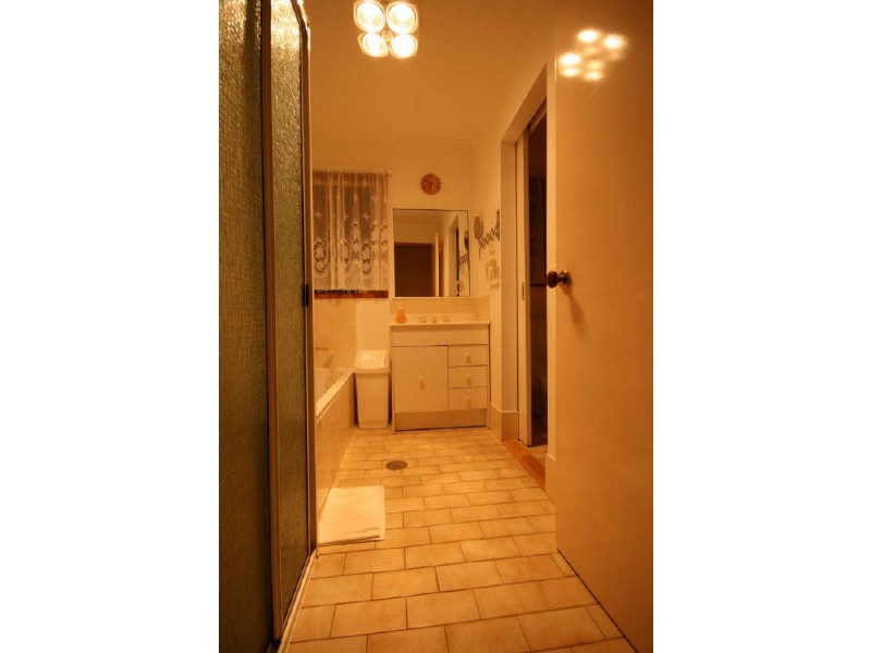 22/27 Elm Way, Jerrabomberra NSW 2619