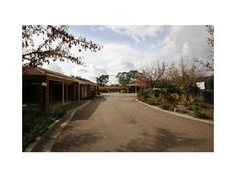 22/27 Elm Way, Jerrabomberra NSW 2619